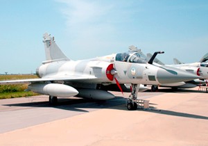 日土飞机军事模型